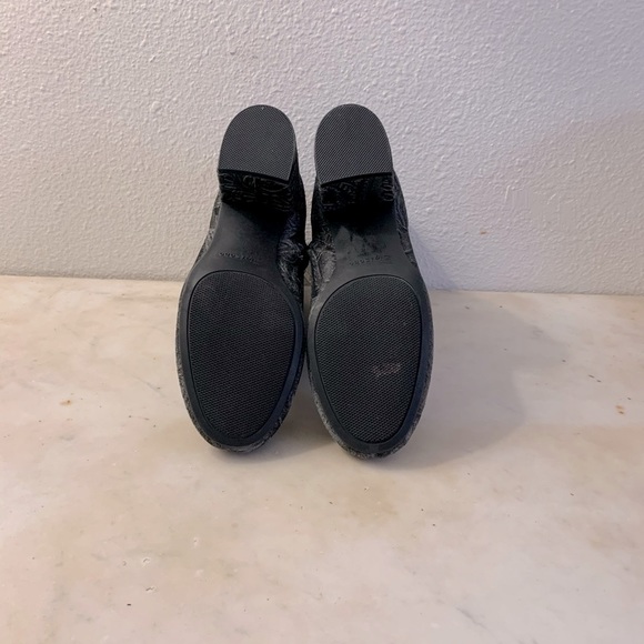 Zigi Soho Velvet Booties - Picture 4 of 5